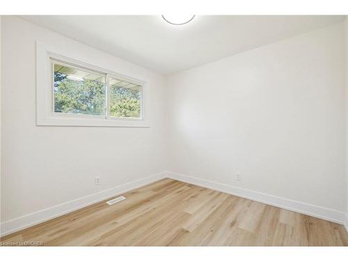 Upper-87 Leaside Drive, St. Catharines, ON - Indoor Photo Showing Other Room