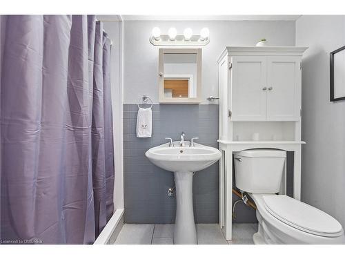 40 Greenwood Crescent, Brampton, ON - Indoor Photo Showing Bathroom