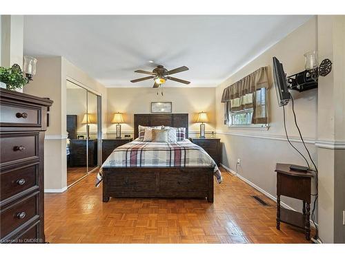 40 Greenwood Crescent, Brampton, ON - Indoor Photo Showing Bedroom