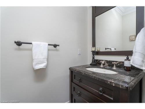 80 Cox Drive, Oakville, ON - Indoor Photo Showing Bathroom