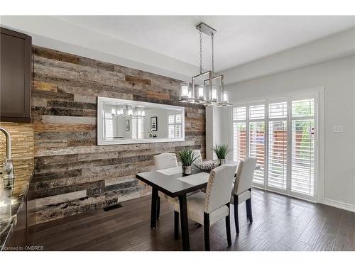 79 Padua Crescent, Stoney Creek, ON - Indoor Photo Showing Dining Room