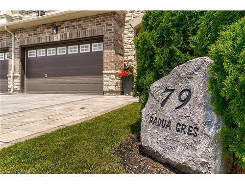 79 Padua Crescent, Stoney Creek, ON - Outdoor