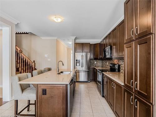 367 Emmett Landing, Milton, ON - Indoor Photo Showing Kitchen