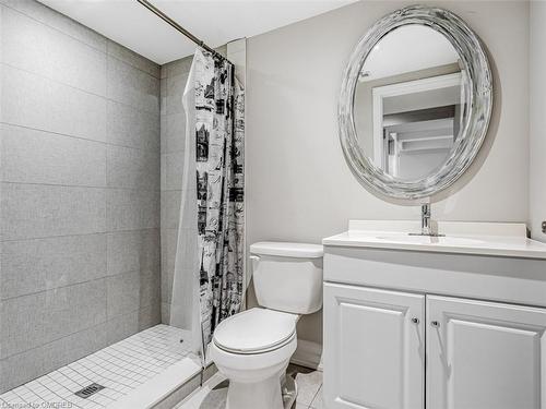 367 Emmett Landing, Milton, ON - Indoor Photo Showing Bathroom