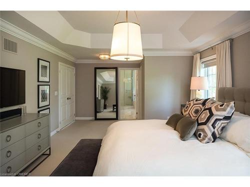 304 Mcgibbon Drive, Milton, ON - Indoor Photo Showing Bedroom