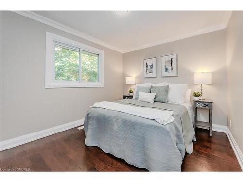 56 Grenville Avenue, Kitchener, ON - Indoor Photo Showing Bedroom