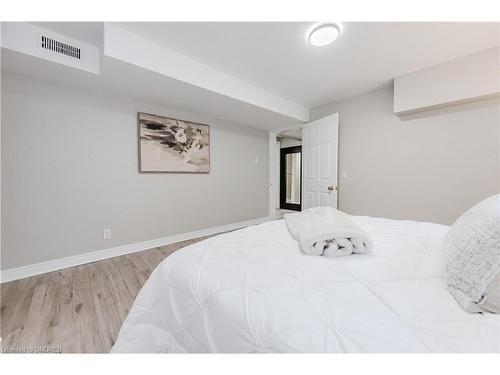 56 Grenville Avenue, Kitchener, ON - Indoor Photo Showing Bedroom