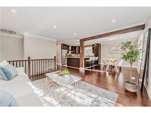 56 Grenville Avenue, Kitchener, ON - Indoor Photo Showing Living Room