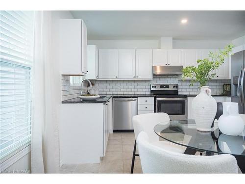 24 Willver Drive, St. Catharines, ON - Indoor Photo Showing Kitchen With Stainless Steel Kitchen