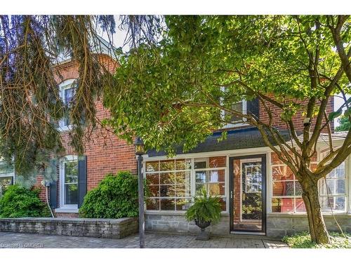 585 Dundas Street E, Hamilton, ON - Outdoor