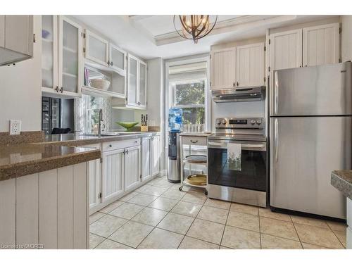 585 Dundas Street E, Hamilton, ON - Indoor Photo Showing Kitchen With Stainless Steel Kitchen