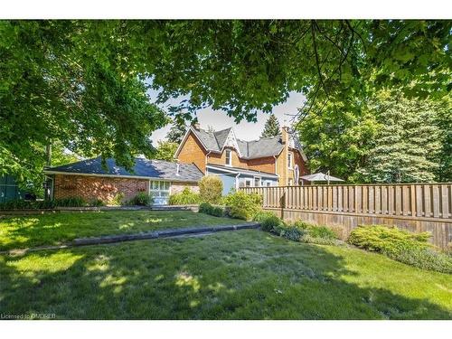 585 Dundas Street E, Hamilton, ON - Outdoor