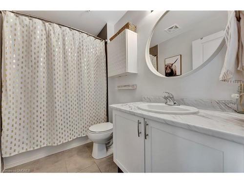 418-5010 Corporate Drive, Burlington, ON - Indoor Photo Showing Bathroom