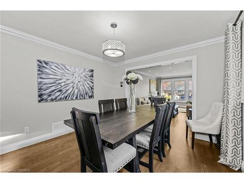 4364 Palisades Lane, Mississauga, ON - Indoor Photo Showing Dining Room