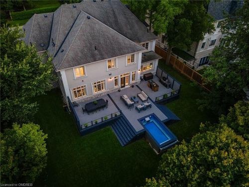 8 Thornhill Avenue, Vaughan, ON - Outdoor