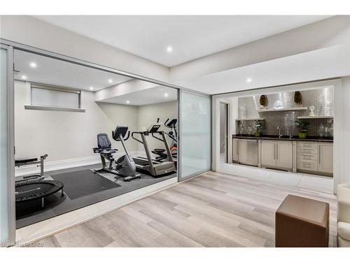 8 Thornhill Avenue, Vaughan, ON - Indoor Photo Showing Gym Room