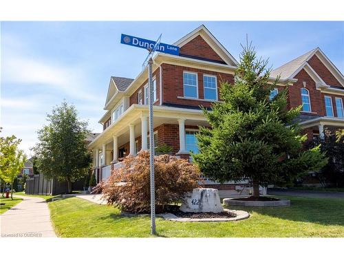 422 Duncan Lane, Milton, ON - Outdoor With Facade