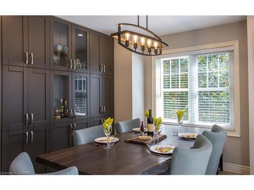 422 Duncan Lane, Milton, ON - Indoor Photo Showing Dining Room