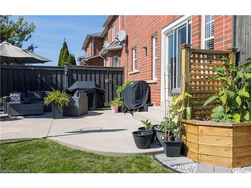 422 Duncan Lane, Milton, ON - Outdoor