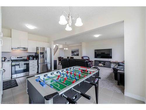 100 Festival Way, Binbrook, ON - Indoor Photo Showing Kitchen With Stainless Steel Kitchen