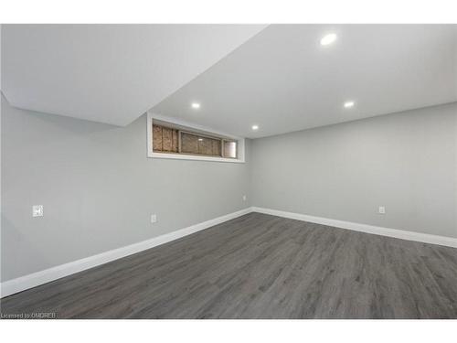 Lower-88 Burkholder Drive, Hamilton, ON - Indoor