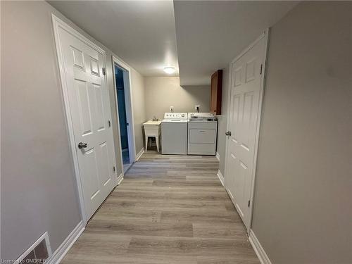 Lower-643 Upper Sherman Avenue, Hamilton, ON - Indoor Photo Showing Laundry Room