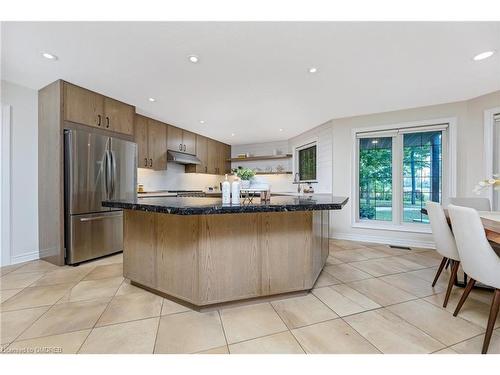 4486 Wellington Road 32 Road, Cambridge, ON - Indoor Photo Showing Kitchen