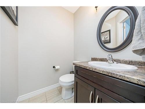 29 Maude Lane Lane, Guelph, ON - Indoor Photo Showing Bathroom