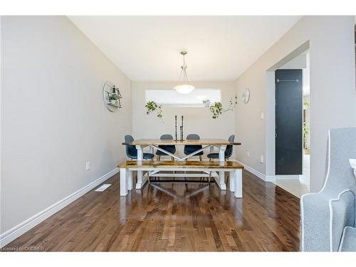 29 Maude Lane Lane, Guelph, ON - Indoor Photo Showing Dining Room