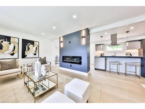 194 Slater Crescent, Oakville, ON - Indoor Photo Showing Living Room With Fireplace