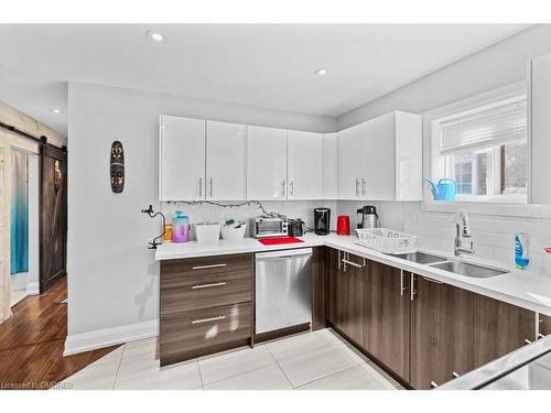 801 Main Street E, Hamilton, ON - Indoor Photo Showing Kitchen With Double Sink