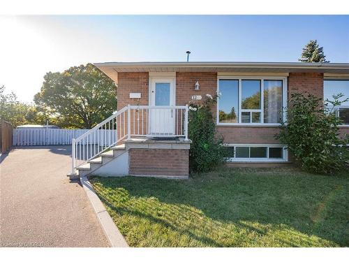 1266 Pallatine Drive, Oakville, ON - Outdoor