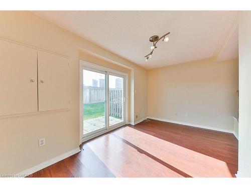 180-4950 Albina Way, Mississauga, ON - Indoor Photo Showing Other Room