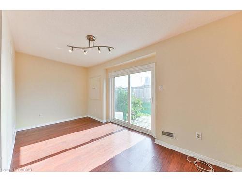 180-4950 Albina Way, Mississauga, ON - Indoor Photo Showing Other Room