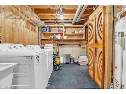 20 Moss Place, Guelph, ON - Indoor Photo Showing Laundry Room