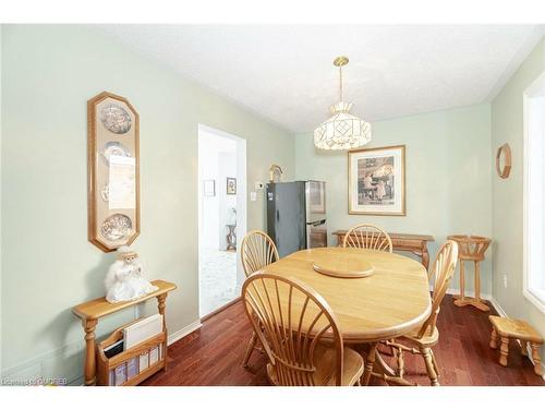 2873 Cartwright Crescent, Mississauga, ON - Indoor Photo Showing Dining Room