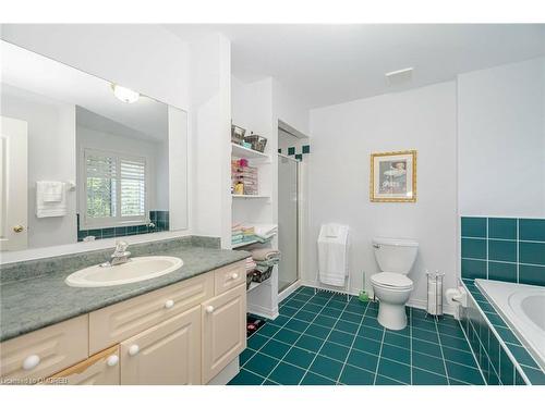 2873 Cartwright Crescent, Mississauga, ON - Indoor Photo Showing Bathroom