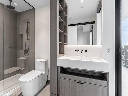 3106-55 Charles Street E, Toronto, ON - Indoor Photo Showing Bathroom