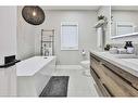 2204 Shardawn Mews, Mississauga, ON  - Indoor Photo Showing Bathroom 