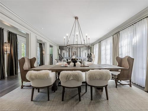 393 Maple Grove Drive, Oakville, ON - Indoor Photo Showing Dining Room