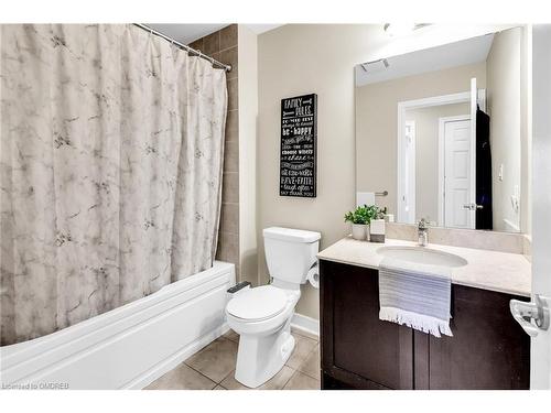 2486 Village Common Drive, Oakville, ON - Indoor Photo Showing Bathroom