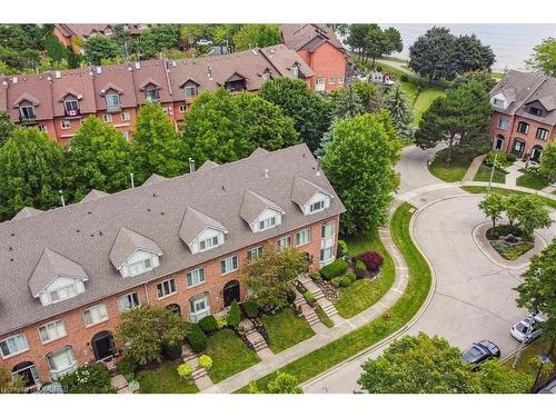 27 Southaven Place, Oakville, ON - Outdoor