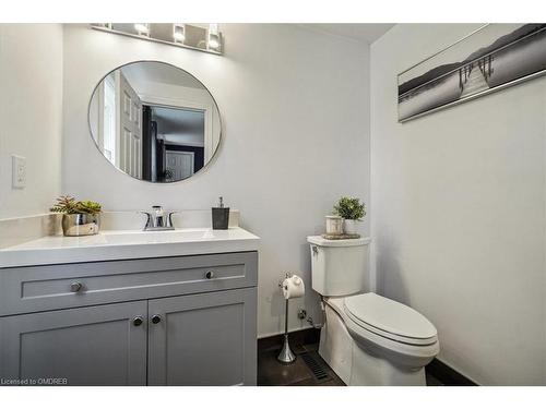 239 Jolliffe Avenue, Rockwood, ON - Indoor Photo Showing Bathroom