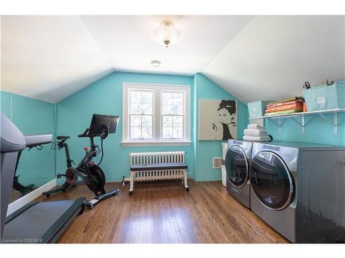 2055 Lakeshore Road E, Oakville, ON - Indoor Photo Showing Laundry Room