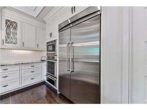 3293 Lakeshore Road, Burlington, ON - Indoor Photo Showing Kitchen