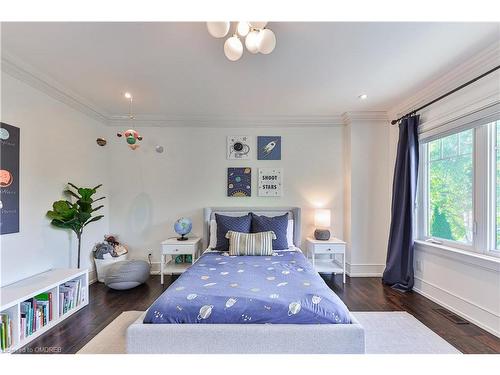 3293 Lakeshore Road, Burlington, ON - Indoor Photo Showing Bedroom