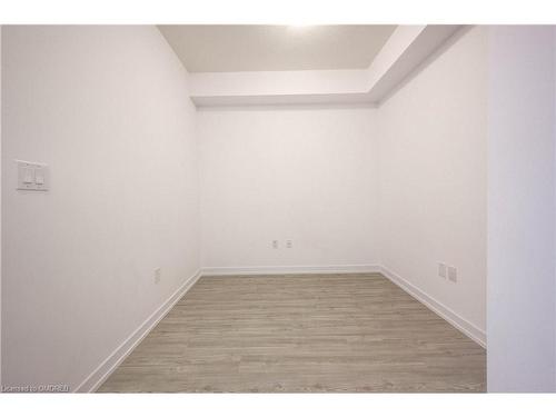 715-450 Dundas Street East, Hamilton, ON - Indoor Photo Showing Other Room