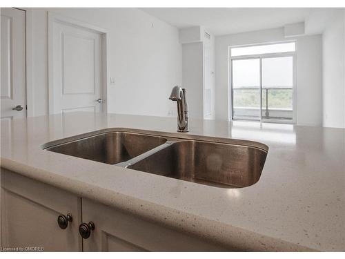 715-450 Dundas Street East, Hamilton, ON - Indoor Photo Showing Kitchen With Double Sink