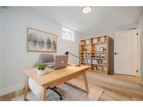 Lower-38 Endfield Avenue, Hamilton, ON - Indoor Photo Showing Office