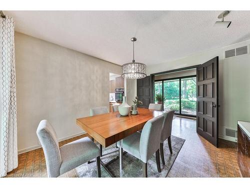 2225 Shardawn Mews, Mississauga, ON - Indoor Photo Showing Dining Room